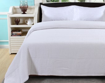100% Cotton Waffle Weave Blanket: Breathable Thermal Bed Blanket