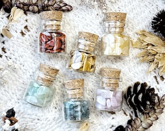 Rainbow Collection Mini Crystal Vials – No. 02, Real Crystal Chips, Real Crystals, Healing Crystals, Altar Decor, Unique Gift Idea