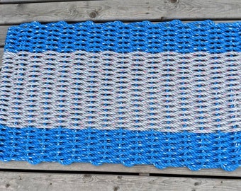 Handwoven Rope Mat - Dark blue / Wide Light Grey Stripe