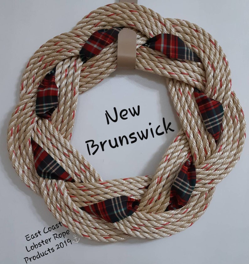 New Brunswick Tartan Handwoven Turks Knot Wreath 7 Byte
