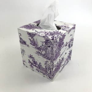 Tissue Box Cover (Made with Toile Fabric)