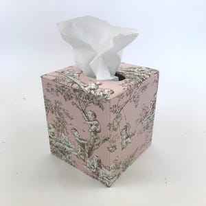 Tissue Box Cover (Made with Toile Fabric)