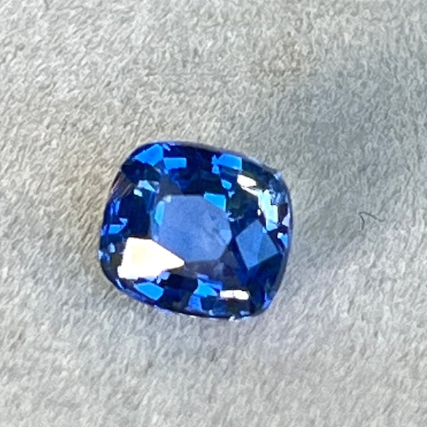 Natural Blue Sapphire 1.37 Cts, Cushion Blue Sapphire Ring, Cornflower Blue Sapphire gemstone, Blue Sapphire Jewelry