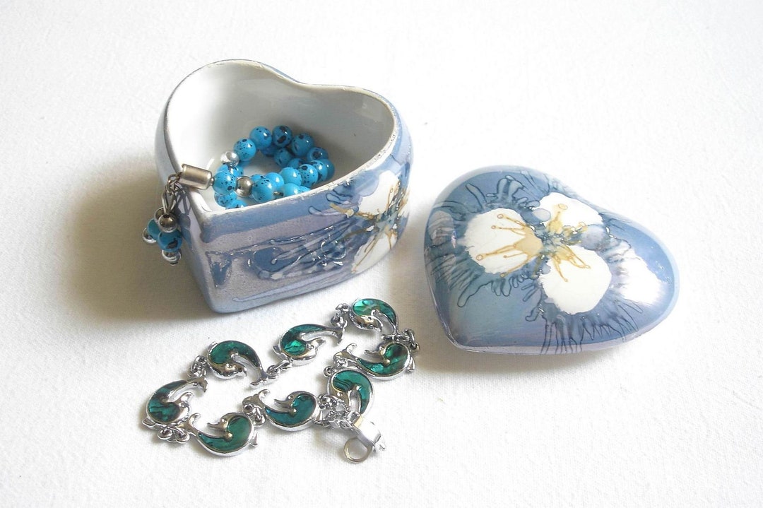 Vintage Porcelain Jewelry Trinket Box With Flowers and Pearlescent