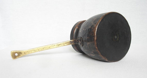 Antigua cafetera turca de cobre martillada a mano con mango de | Etsy México