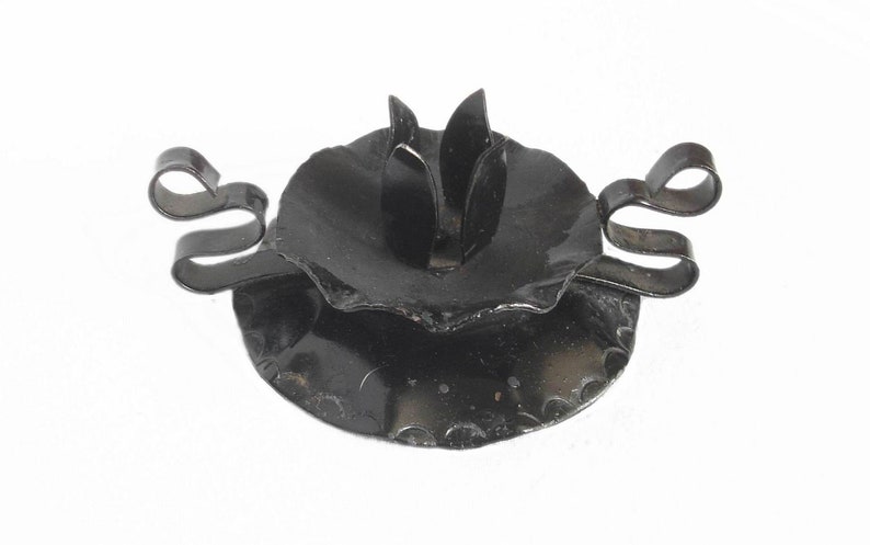 Hand Hammered Iron Tulip Candle Holder Candlestick Home Decor Vintage Flower Candlestick Tulip Candle Holder Folk Art