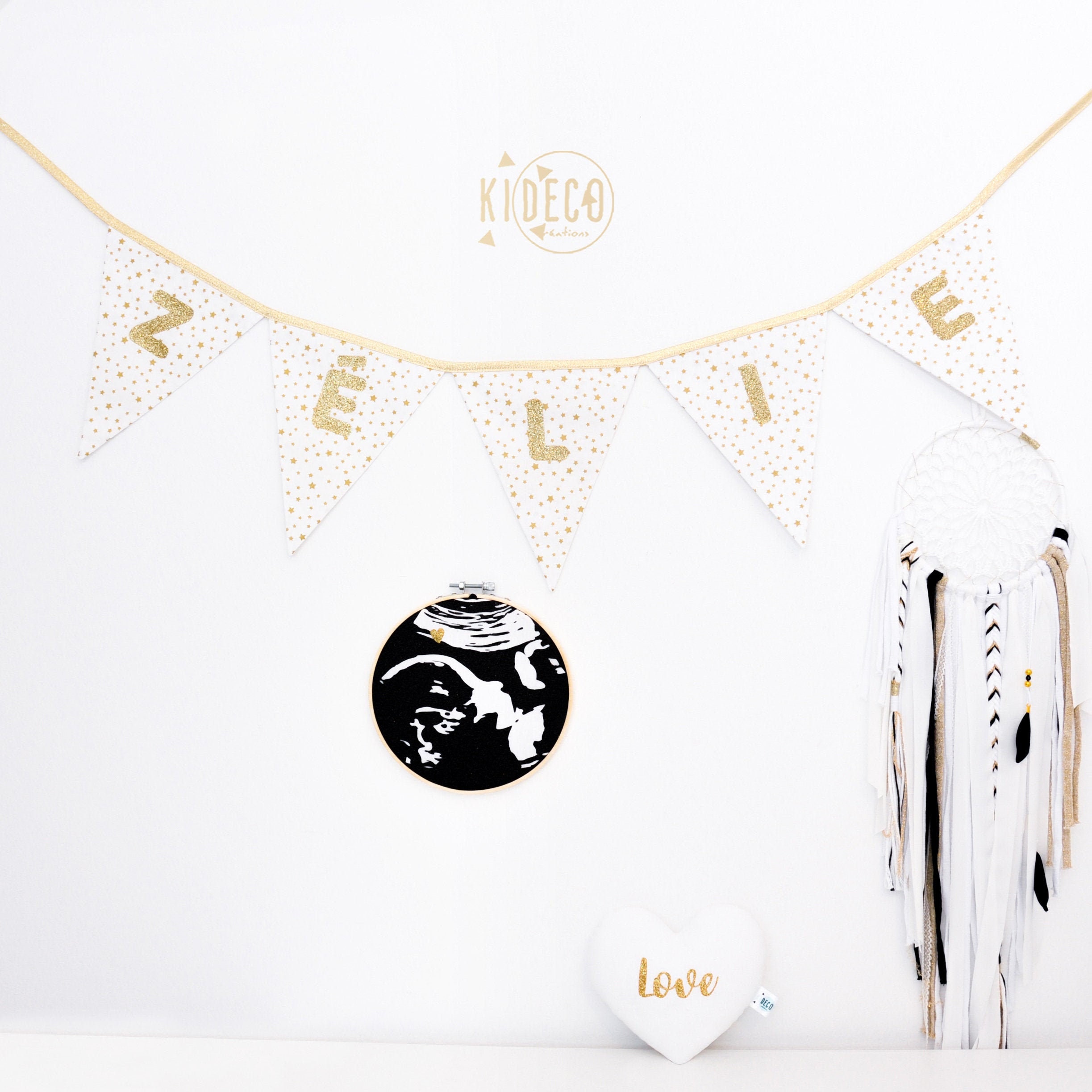 Guirlande de Fanions Personnalisable Rêve Étoilé Doré ou Argenté