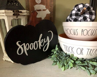 Halloween pumpkin, Spooky wooden pumpkin, Farmhouse Halloween pumpkin, Halloween mantel decor
