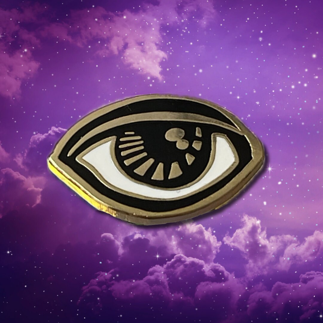 Eye Button Pin EYE Enamel Pin. - Etsy