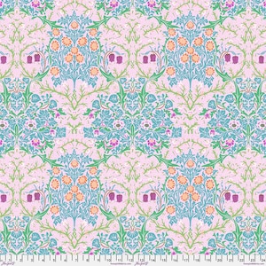 Blackthorn Pink - Kaffe Fassett x The Original Morris & Co. - By the Half Yard - PWKW002.Pink