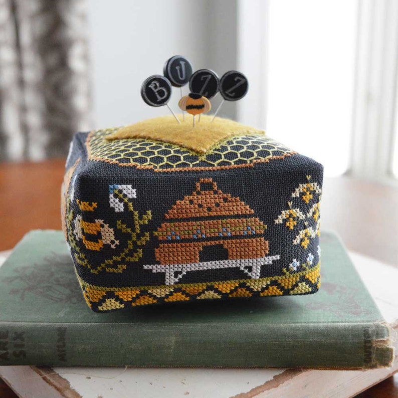 Buzz Hands On Design Block Party Pincushion hd85