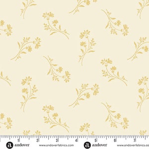 裁縫用バスケット - ペチュニア ローボリューム クリームとゴールド - ハーフヤード - ランドリーバスケット キルト - Andover Fabrics - 949L