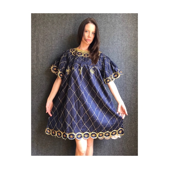 retro navy dress
