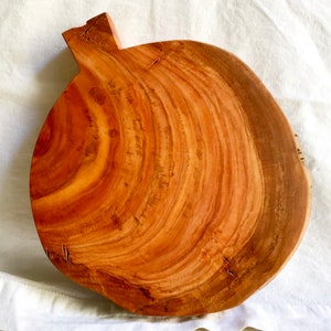 Wooden tray. Wood trivet. Wood hotplate