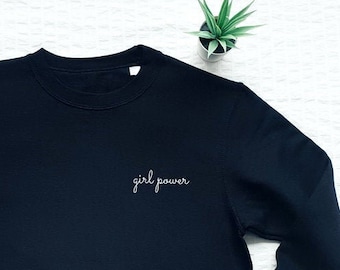 Sweat-shirt féministe, sweat-shirt de puissance de fille, féminisme, puissance de fille, sweat-shirt doux d'impression de poche de toison, chandail tendance féministe