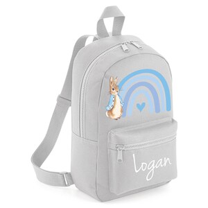 Sac à dos personnalisé Blue Rainbow Rabbit TOUT NOM Retour au sac à dos pour enfants Crèche Tout-petit Sac à dos #MBRR
