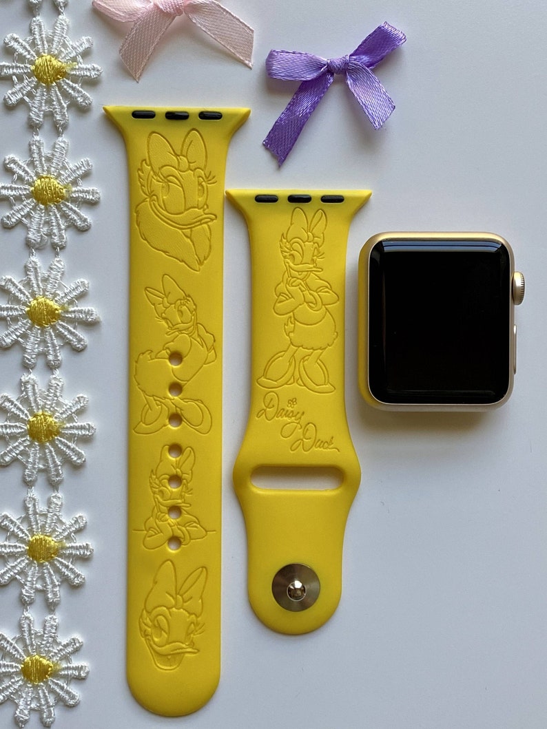 Daisy Duck Engraved Apple Watch Band 24 Colors 38mm 40mm Etsy