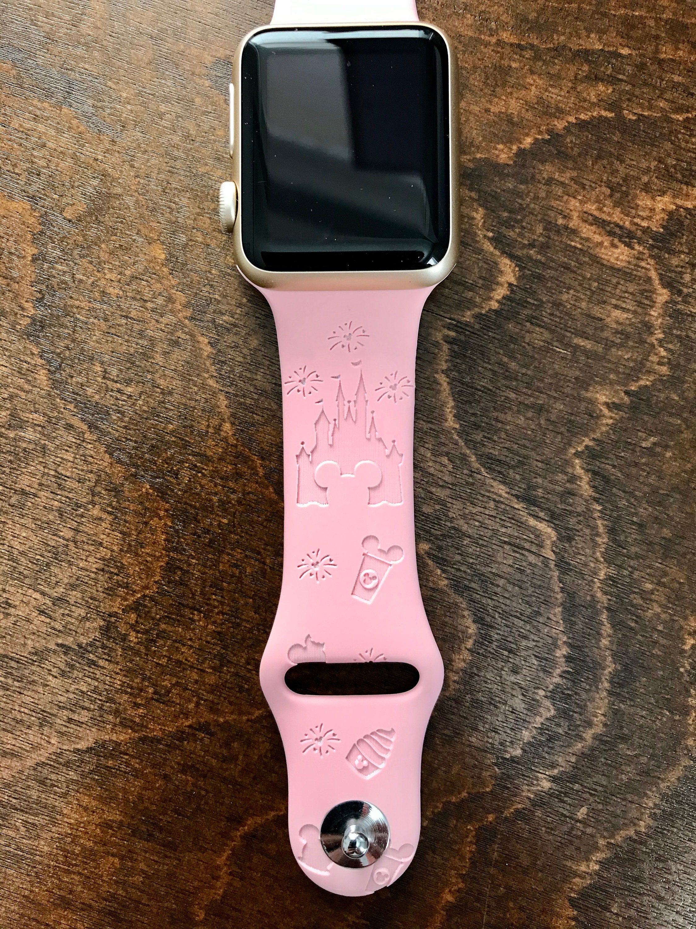 ミッキースナックとディズニーキャッスルのApple Watchバンド
