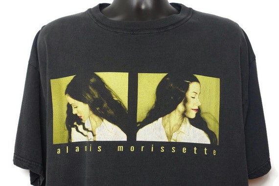 1999 Alanis Morissette Vintage T Shirt, Music Lover Gift, Junkie Tour, You Oughta Know, Original 90s Concert Band T-Shirt on a XL Tultex Tag