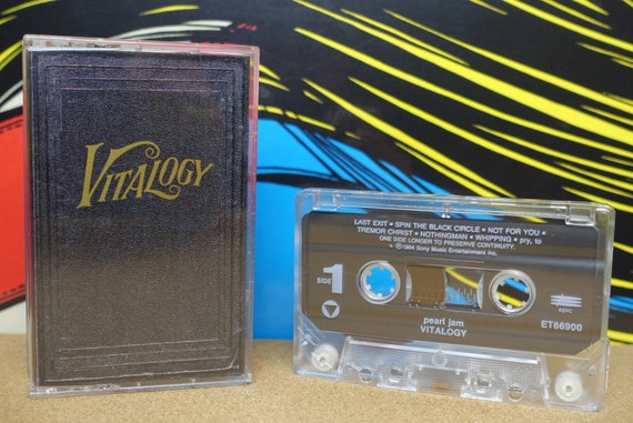 Pearl Jam - Vitalogy Cassette Tape 1994 Epic Records Vintage Analog Grunge Music