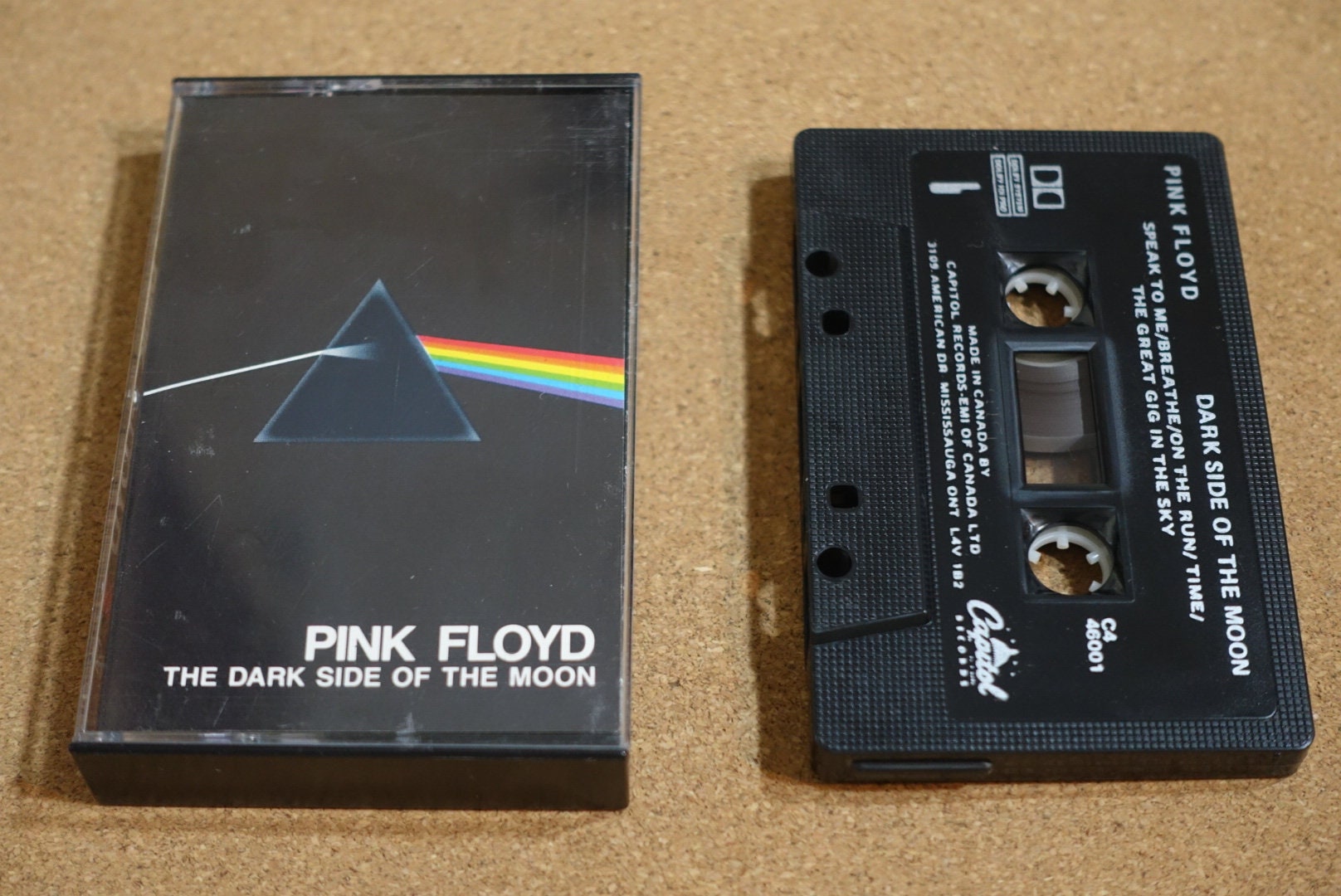 Vintage Cd's, PINK FLOYD, DARK Side of the Moon, Pink Floyd Cd, Pink Floyd  Album, Pink Floyd Lp, Pink Floyd Music, Rock, 1985 Compact Discs -   Denmark