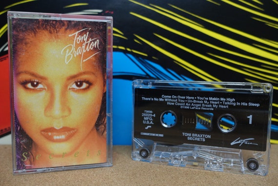 Toni Braxton Cassette Tape, Secrets Cassette, Hip Hop, 90s Cassette Tapes, 1996 LaFace Records, Music Lover Gift, Vintage Analog Music