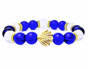 Bracciale con perline di conchiglia dorate / Pietra preziosa di quarzo blu screpolato