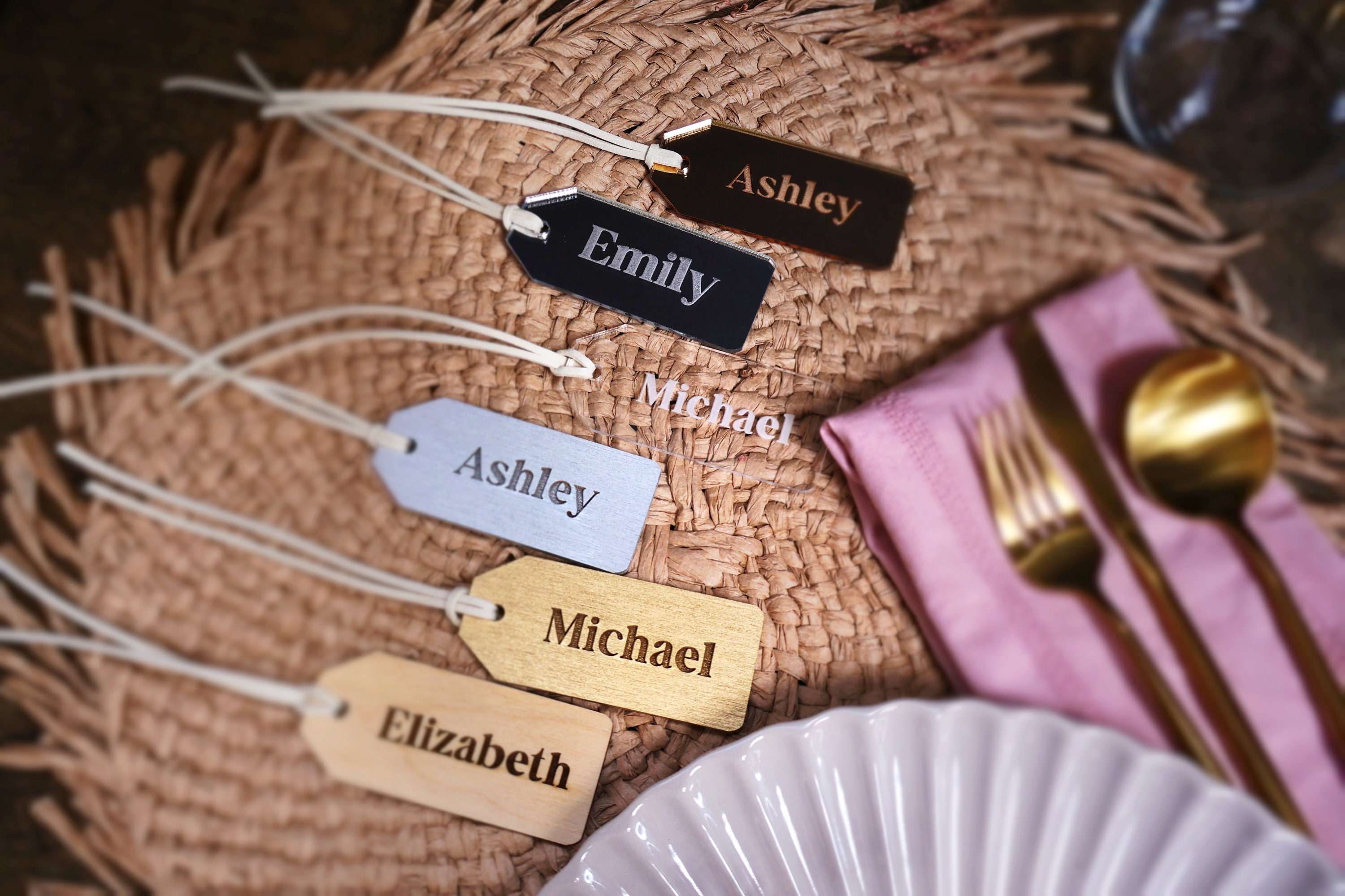Gift Tag Place Cards, Wedding Place Tag, Wooden Name Tags, Acrylic Place Setting, Birthday Laser Cut Names