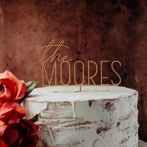 Wedding Cake Topper Personalized, Modern Mr & Mrs Acrylic Cake Decor, Custom Last Name Design for Your Special Day