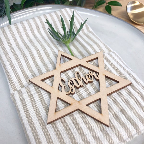 Passover Name tags, Wood Star of David Place Tag Names, Rosh Hashanah, Hanukkah, Purim, Shabbat, Pesach, Table Decor, Yom Kippur Place Names