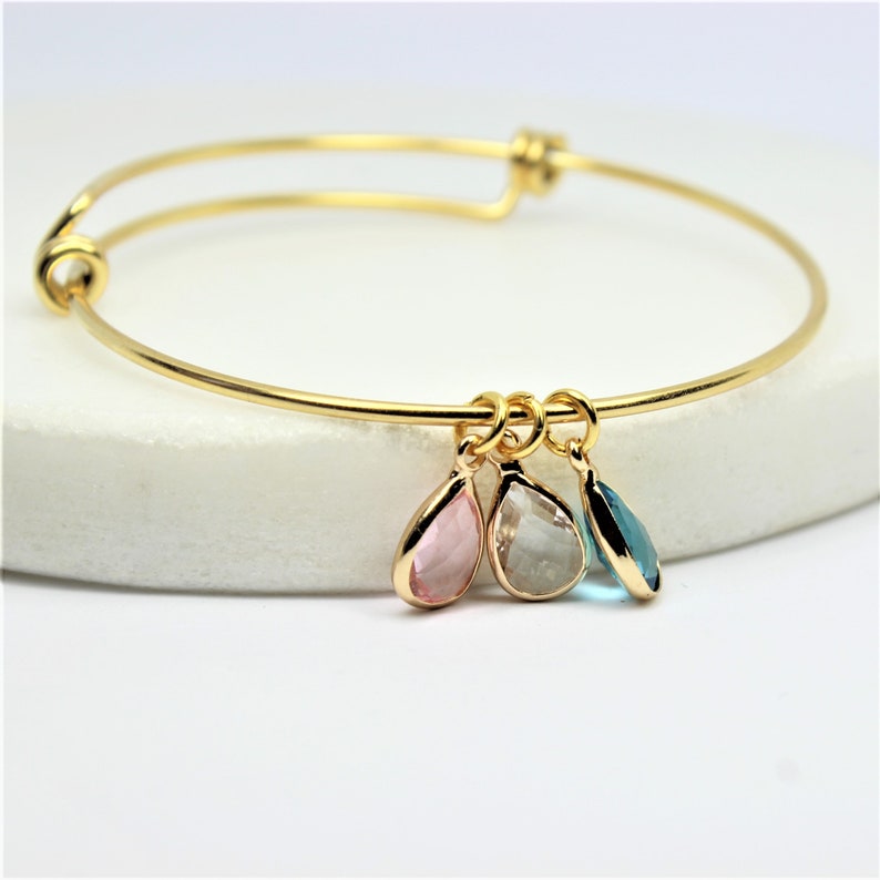 Personalized Bracelet Gift for her Familiy tree Bracelet Grandma Gift Personalized Initial and Birthstone bangle Mum Bracelet