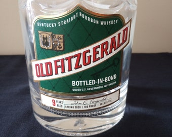 Old Fitzgerald Kentucky Straight Bourbon Whiskey Candle,  Rare Find! Downtown Bourbon Scent , Great Gift Gift for Dad, Gift for Her