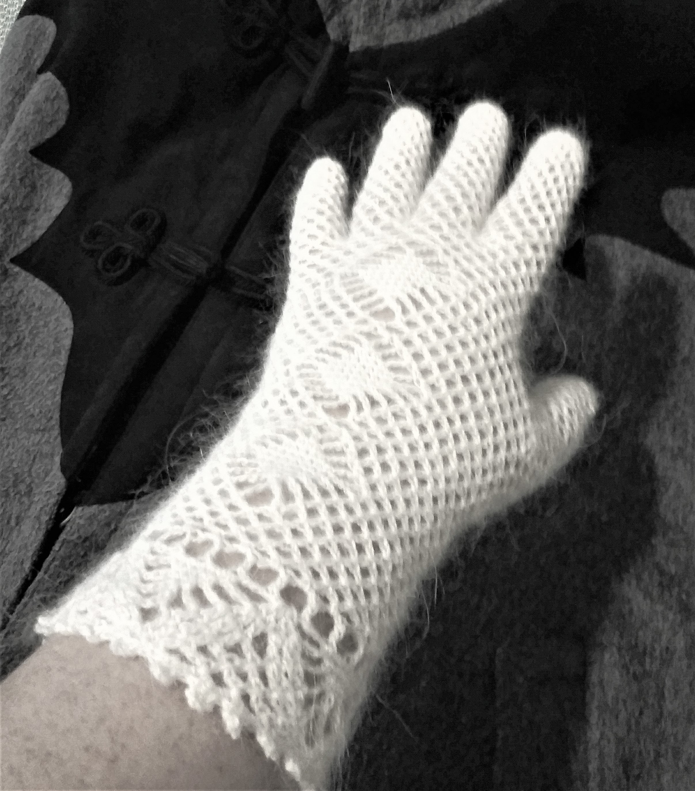 Bride Gloves / Winter in White / Warm Ladies Gloves Etsy
