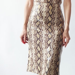 Y2K Vintage snake Print skirt - Beige Faux Leather Python animal pattern- size M L