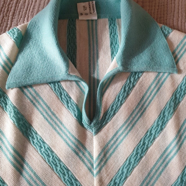 Vintage oceaanblauw uit de jaren 80 - aquakleurige gebreide top met streepkraag maat M medium