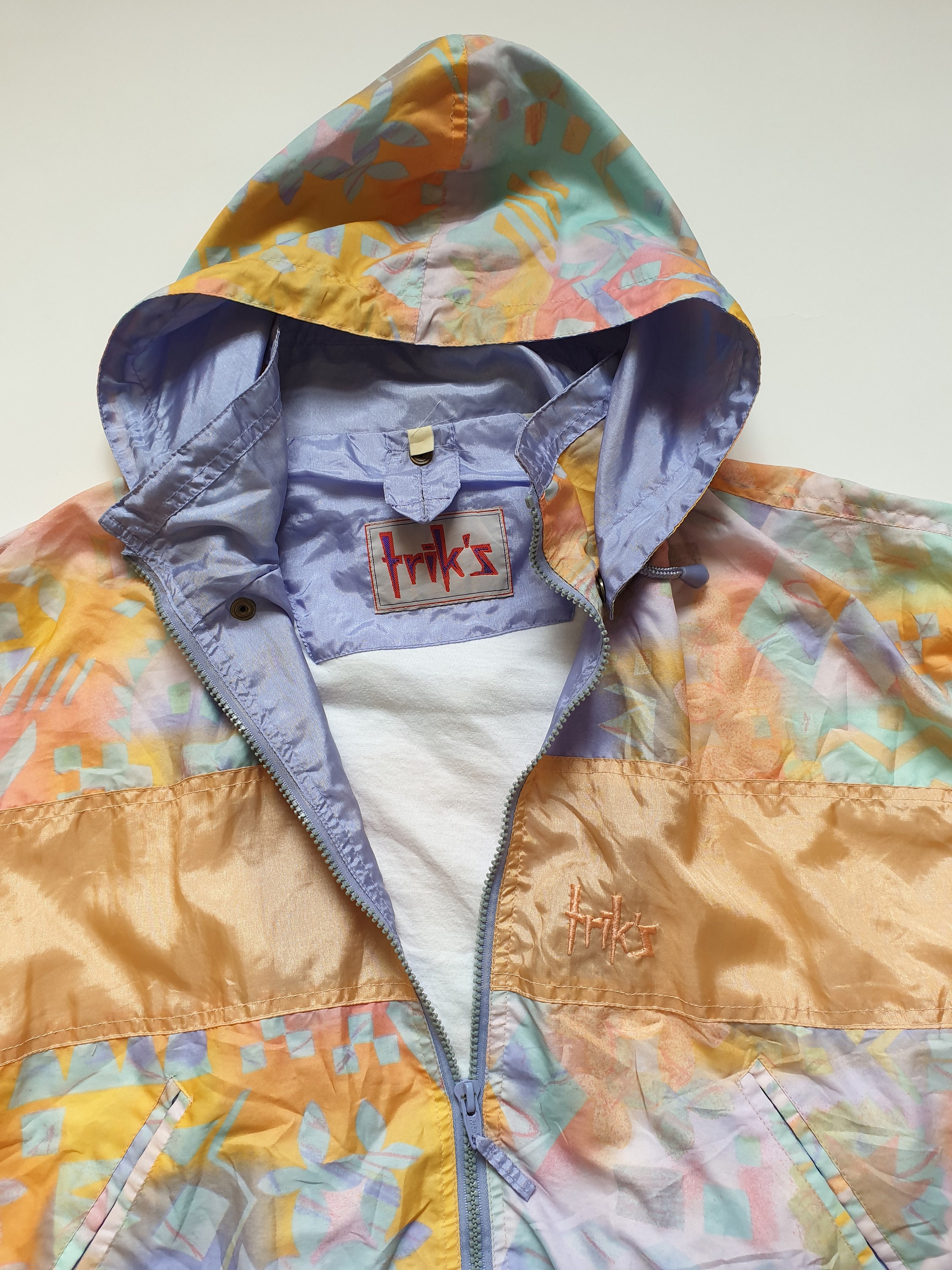 Pastel nike deals windbreaker jacket