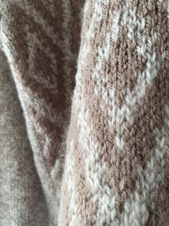 Vintage unisex knit sweater, knitted boho geometr… - image 6