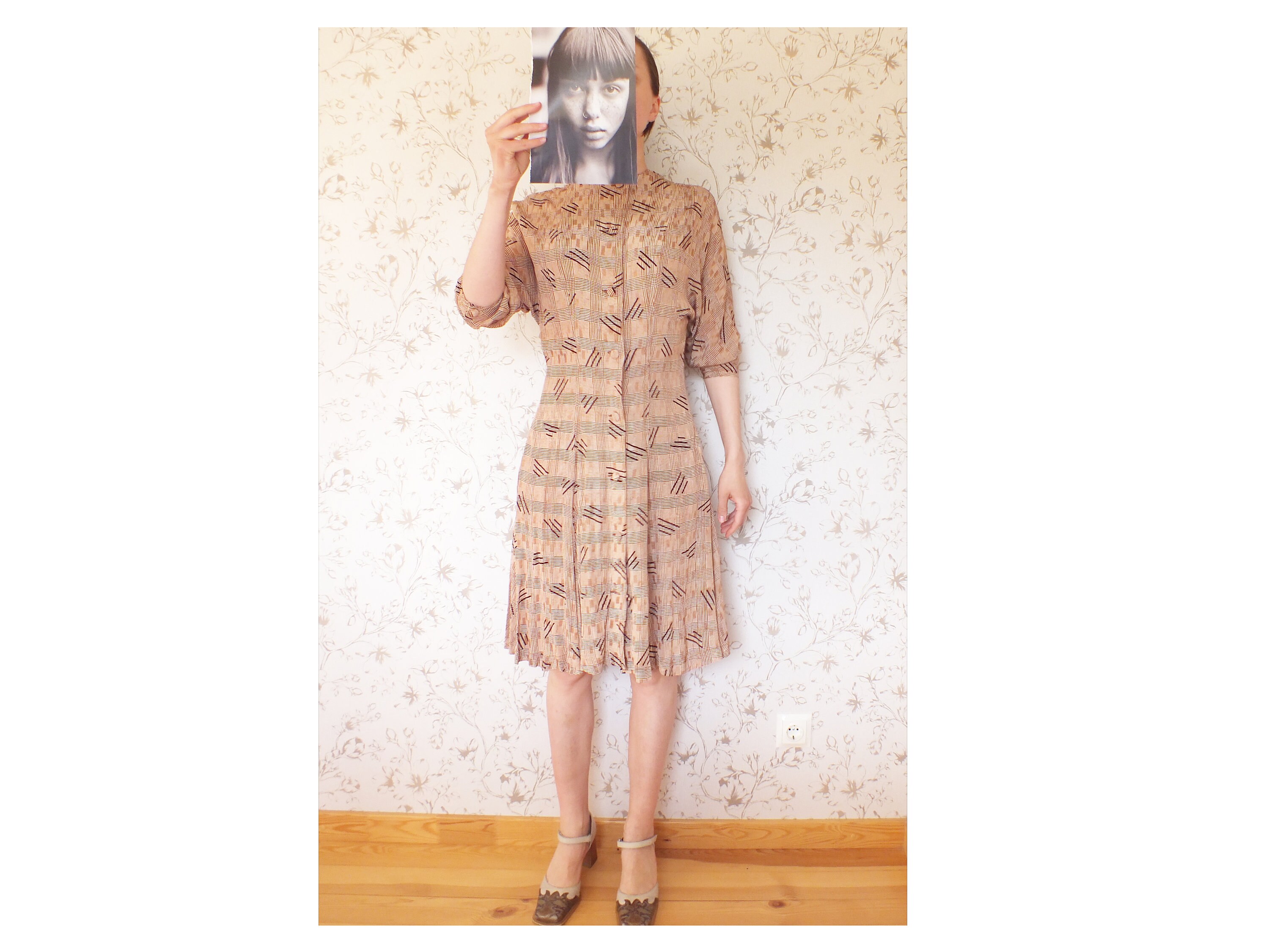 Image of S Midi Vintage Brown Abstract Print Pattern A Line Button Down Long Sleeve Casual Dress , Boho Skater S Clothing Women Estimated Size S
