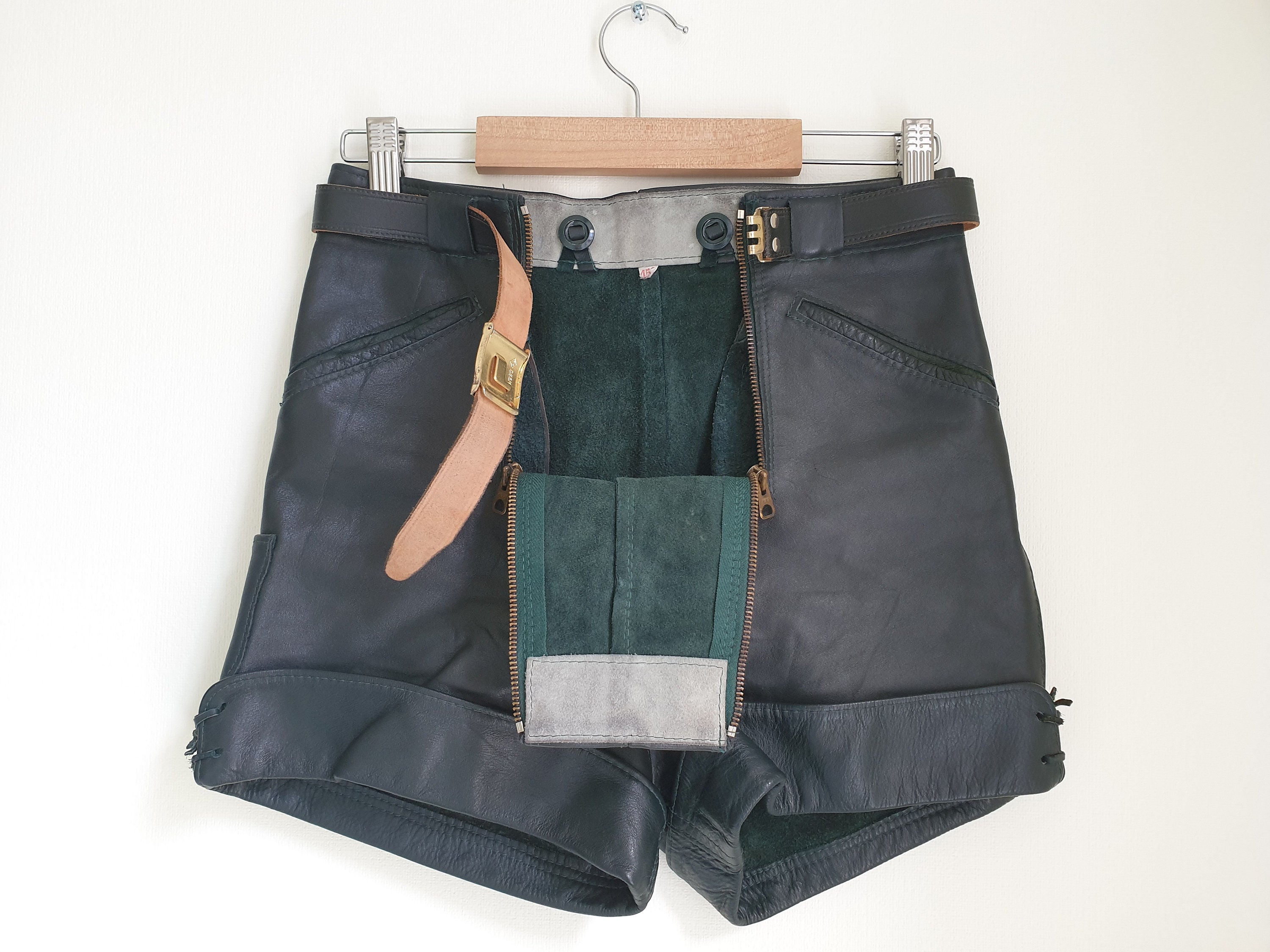 Vintage Women's Leather Shorts - 90s Bavarian Oktoberfest Fetish