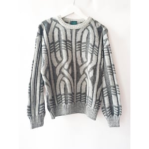 Vintage 80s Men&#39;s Gray Knit Wool Sweater Geometric Pullover S / M