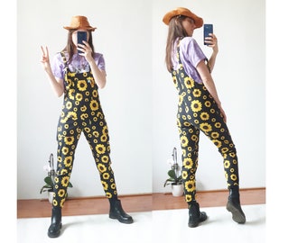 Vintage Sunflower print dungaree / floral, casual, Indie, Western cowboy / 90s, Y2K pocket overall, street style  jumpsuit, vintage clothing