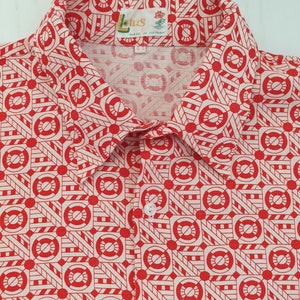 Vintage Men&#39;s 80s Red Shirt - Geometric Print Button-Up XL