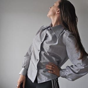 Vintage silver lurex blouse sparkly 70s glam 90s disco shirt puff sleeve M L