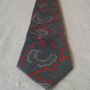 Vintage VAN HUSEN 417 Floral Paisley NECKTIE Blues And Bright Red Tie,Father&#39;s day Gifts For Dad Grandpa,Men&#39;s Clothing Accessories,Neckties