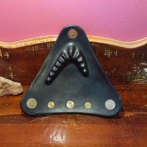 Vintage COIN Collectors Black TRIANGLE Shaped ASHTRAY,Vintage &#39;60s Ashtrays,Vintage Mexican Pesos Ashtray,Cigar Ashtray,Smoking Accessories