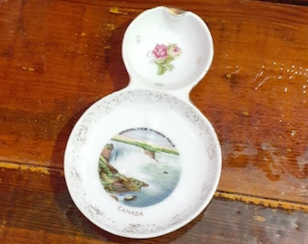 Vintage Vista general NIAGRA FALLS Canada porcelana CENICERO y baratija joyería anillo de anillo, Vintage recuerdo canadiense oro filigrana cegara