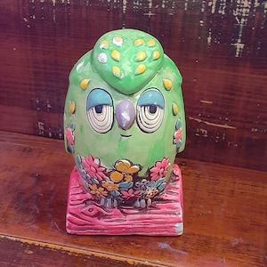 Vintage Kitschy Hip Mod 60&#39;s Style Funky OWL PIGGY Coin Penny BANK,Droopy Big Eyed Owl Coin Bank,Mcm Funky Owl Bank,Mid Century Modern Decor