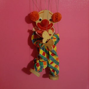VINTAGE 1980&#39;s CLOWN MARIONETTE, String Pals Wooden Clown Puppet, Childs Room Decor, Nursery Room Decor, Clown Decor, Toys From The 1980&#39;s