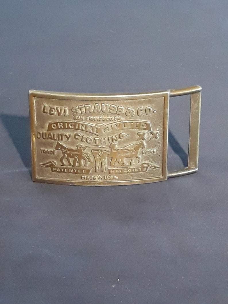 levi strauss & co belt buckle