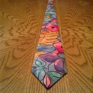 Vintage MCGREGOR Watercolor FLORAL NECKTIE